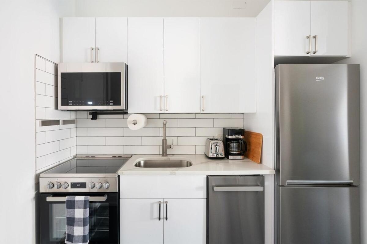 444-5C Newly Renovated Studio Midtown West W&D Apartment New York Ngoại thất bức ảnh